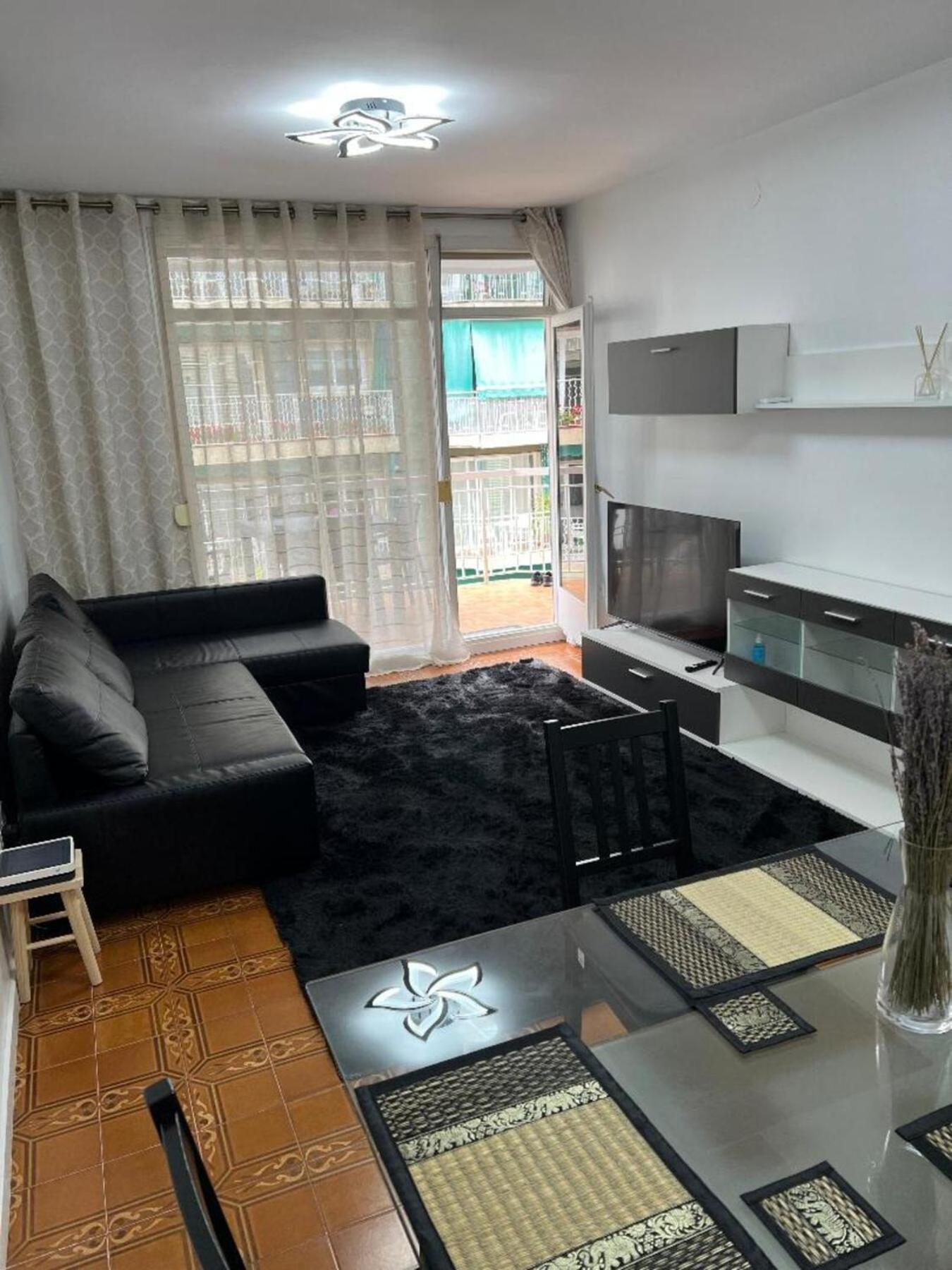 Logement Avec Vue Laterale Mer Pineda de Mar Εξωτερικό φωτογραφία